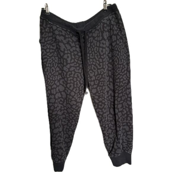 Nike Dri-Fit Grey XL Leopard Joggers Lounge Pants - Picture 1 of 8